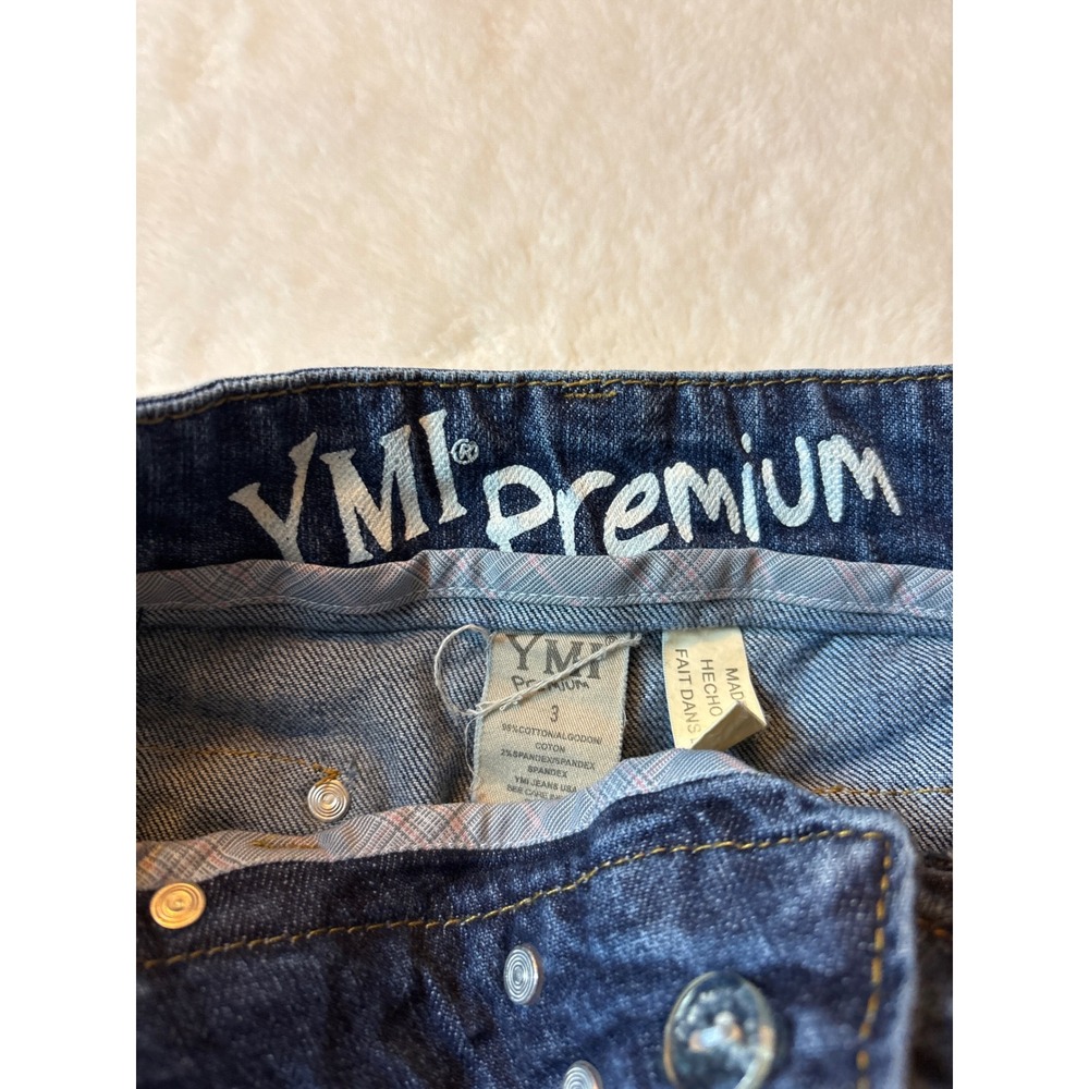 YMI Premium Denim Mini Skirt Medium Wash Y2K Low Rise Size 3 - Picture 2 of 3